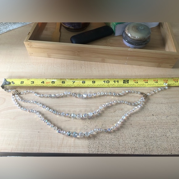 Vintage Aurora Borealis triple strand beaded necklace. - Picture 5 of 5